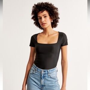 Abercrombie and Fitch Soft Matte Seamless Tuckable
Squareneck Top - Size S